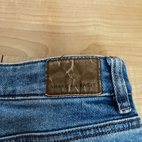 American Eagle Ripped Jeans - Picture 5 of 6